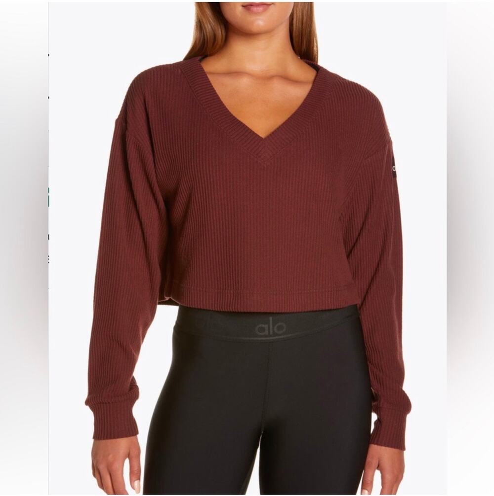 Alo Yoga Top Womens Large Red Muse Ribbed Crop V Neck Athleisure Active Pilates